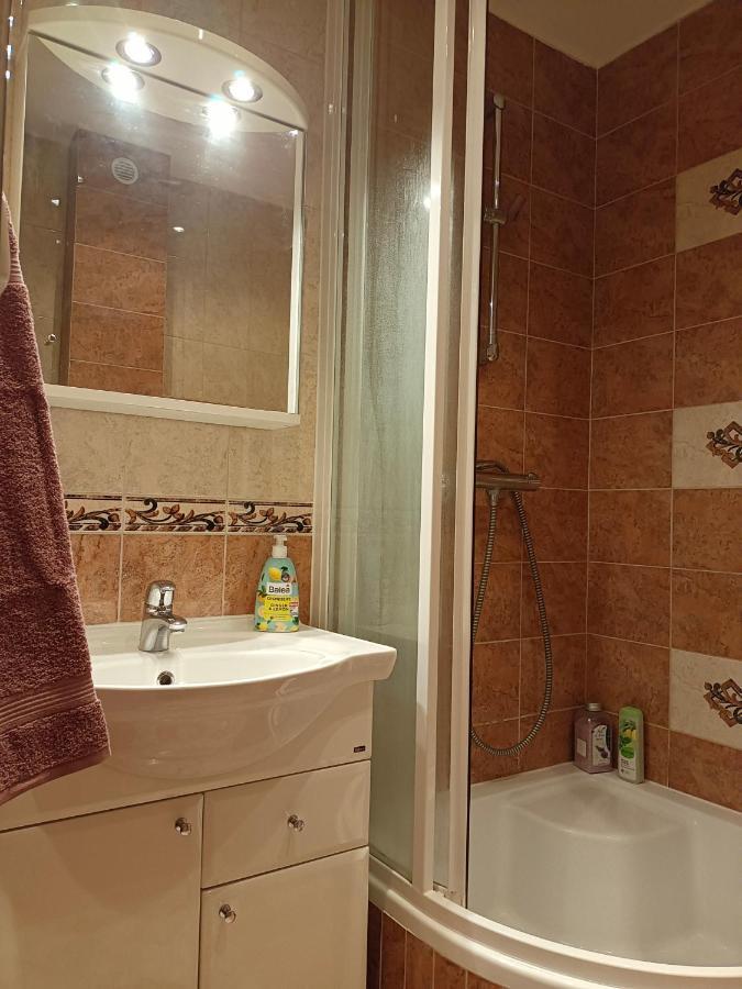 Prijemne Bydleni Na Vylety Po Okoli Apartment Klatovy Exterior foto